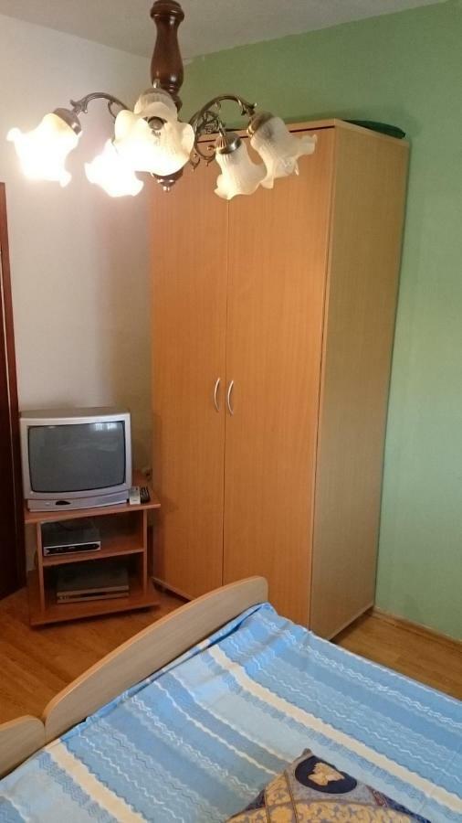 Готель Apartman Palme Шибеник Екстер'єр фото